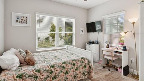 10025 Lake Wales CIRCLE