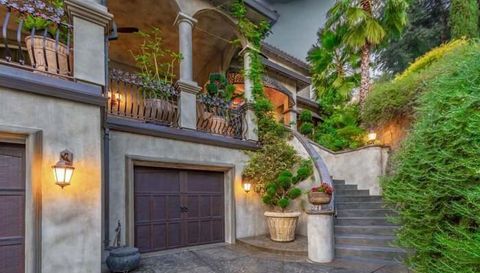 119 Del Norte Vista Way