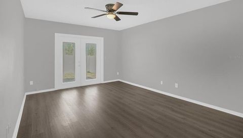 595 QUEENSBRIDGE DRIVE