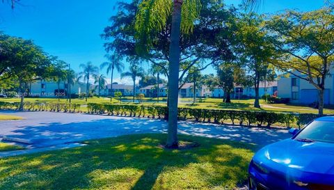 1025 Green Pine Blvd