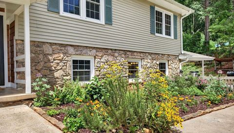 23 Clearbrook Rd
