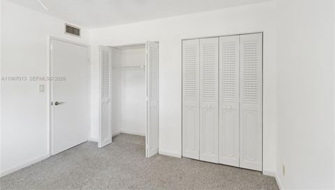 7887 Golf Cir Dr