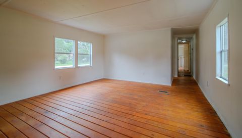 2778 N Rutgers Terrace