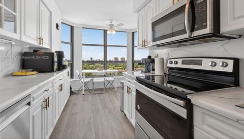 3500 Mystic Pointe Dr