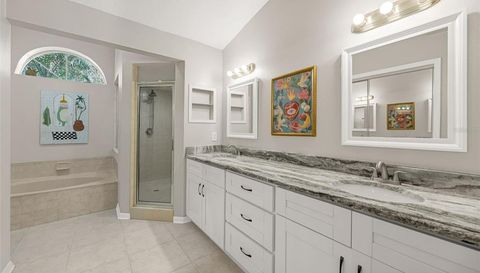 3006 SPRAWLING OAKS PLACE