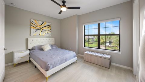 4510 Pinehurst Trl W