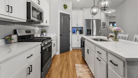 7 Prairie Trail