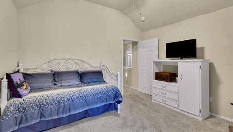 1149 Four Seasons Farm DR