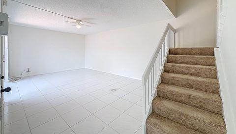 7496 Courtyard Run E