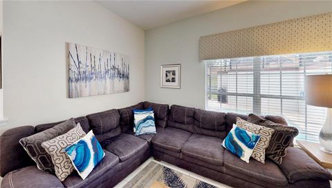 1582 MOON VALLEY DRIVE