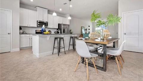 6224 ARALIA IVY LANE