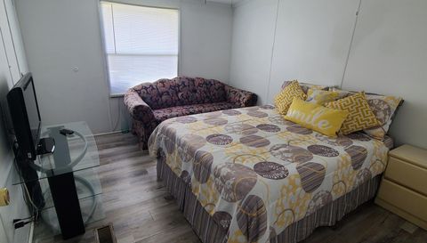 915 Bel Air BlvdHampton