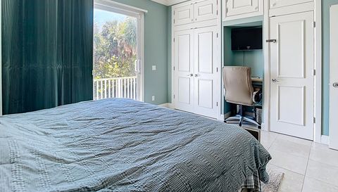 8400 Manasota Key Rd