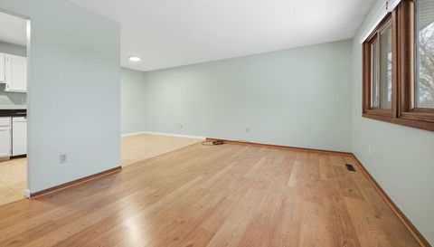 4145 Austin Street NE