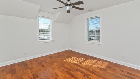 217 Chapel Ridge Cir