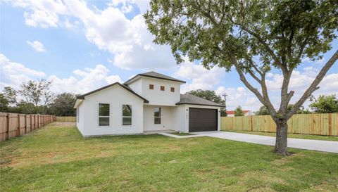 107 Brushwood ST