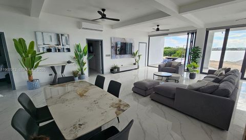 42A Barrier Reef Drive