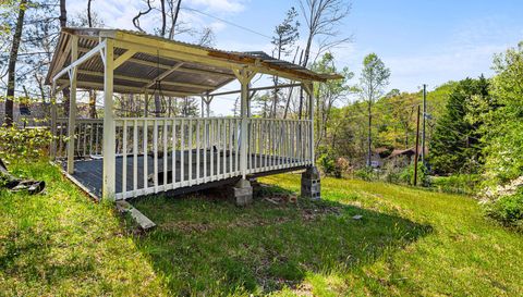 1271 Upper Brush Creek Rd