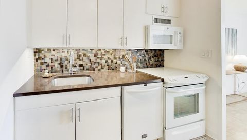 1310 N Ritchie Court