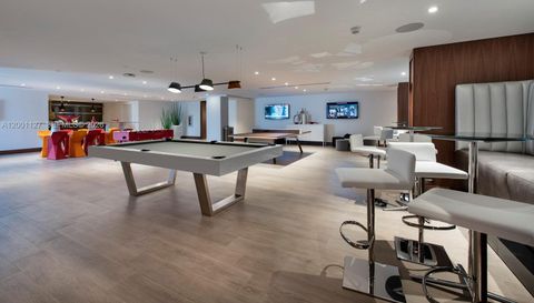 300 Sunny Isles Blvd