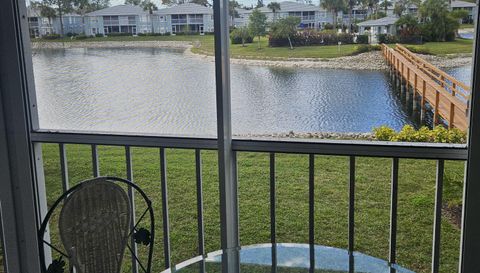 915 New Waterford Dr