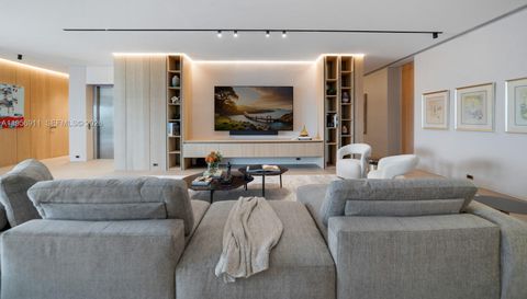 255 Ocean Blvd