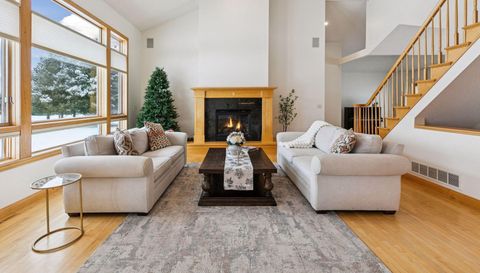 2728 Headland Court SW