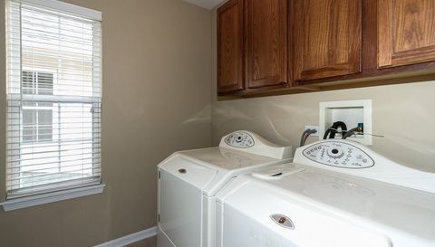 449 Bay Tree Cir