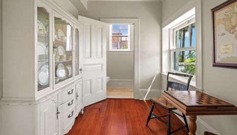 174 Avenida Menendez