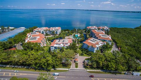 360 GULF OF MEXICO DRIVE