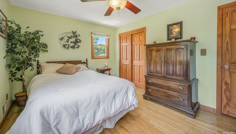 28 Bayview Dr