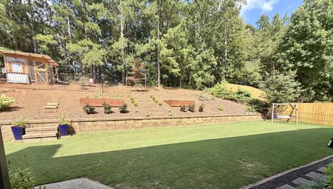 450 Chandler Ct