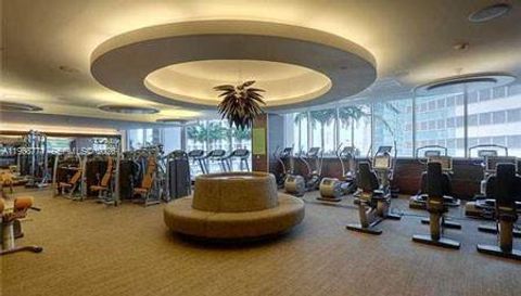 200 Biscayne Boulevard Way