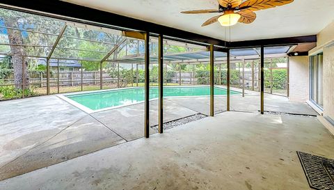 3944 NW 40th Ct