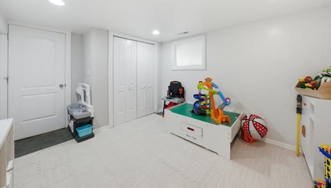 6425 W 64th Street