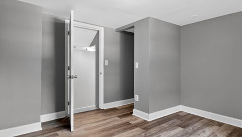 33 S Lake Terrace