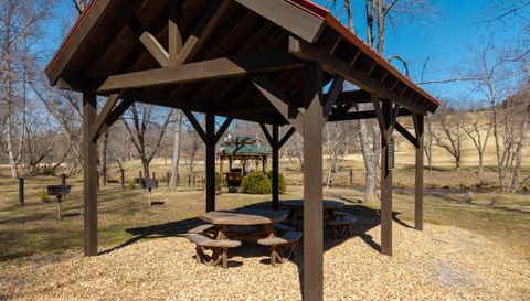 605 Toccoa Preserve Lane