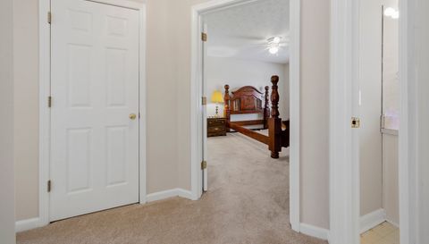 2403 Bluff Creek Overlook