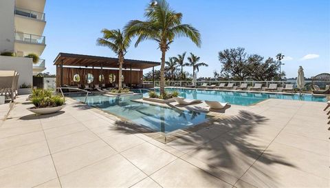 1020 SUNSET POINT ROAD