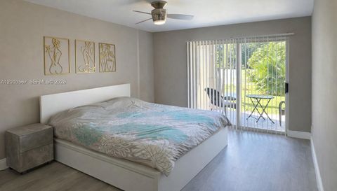 6364 La Costa Dr