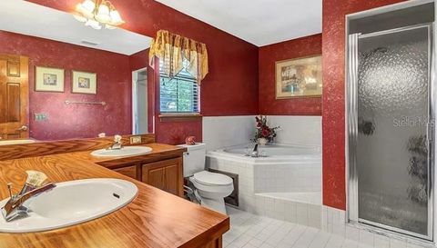 2220 EMPEROR DRIVE