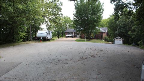 0 4362 Iron Mountain Bluff