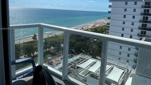 2457 Collins Ave
