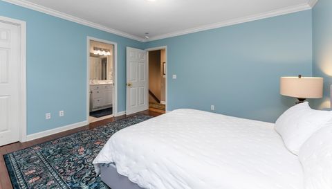 10320 Castlebridge Ct