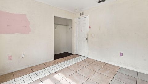 38407 Lowell Harris Wy