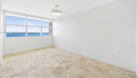 1420 Brickell Bay Dr