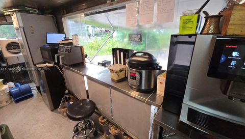 Mediterranean Food Truck For Sale In Miami