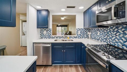 11210 CARRIAGE HILL DRIVE