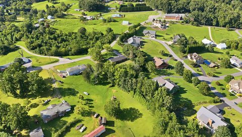 1496 Jenkins Valley Rd