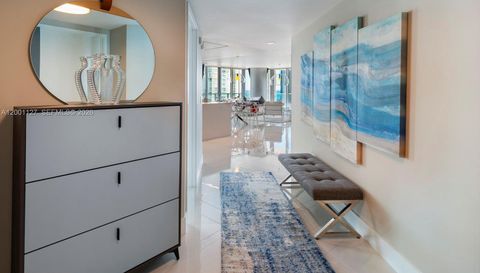 300 Sunny Isles Blvd